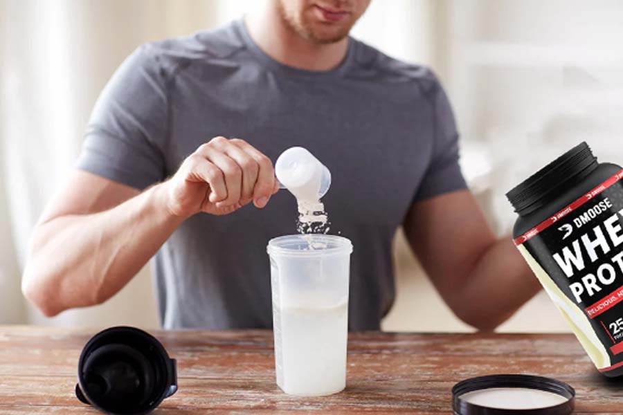 How much is a scoop of protein powder?