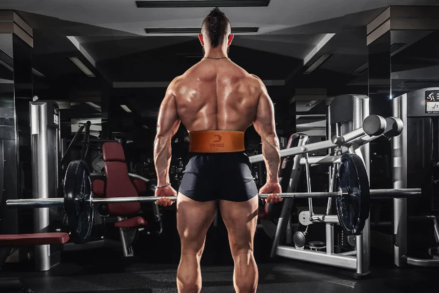 Weightlifting Belts: Should You Use One? Pro and Con - Breaking Muscle